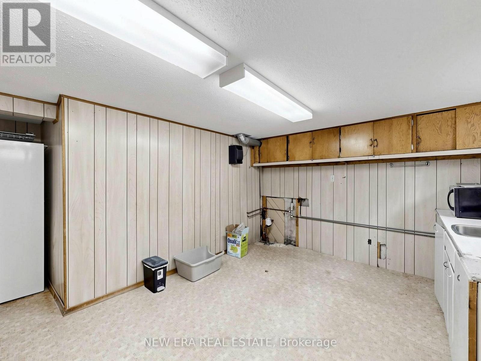 b74173e6a2b11bfa73e4b8913f805f94