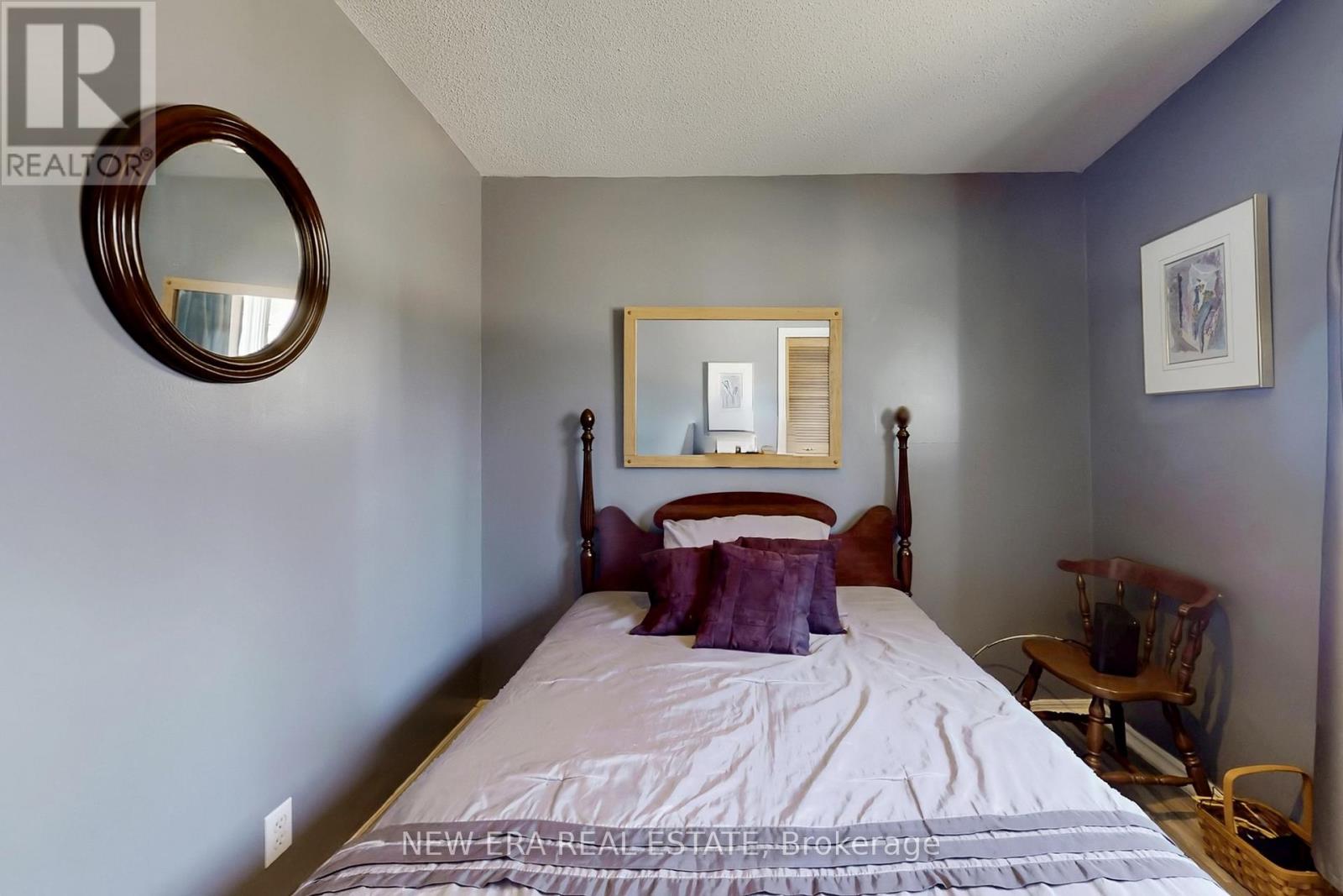 b7889c2fc0484c2252f3b5ad01857369