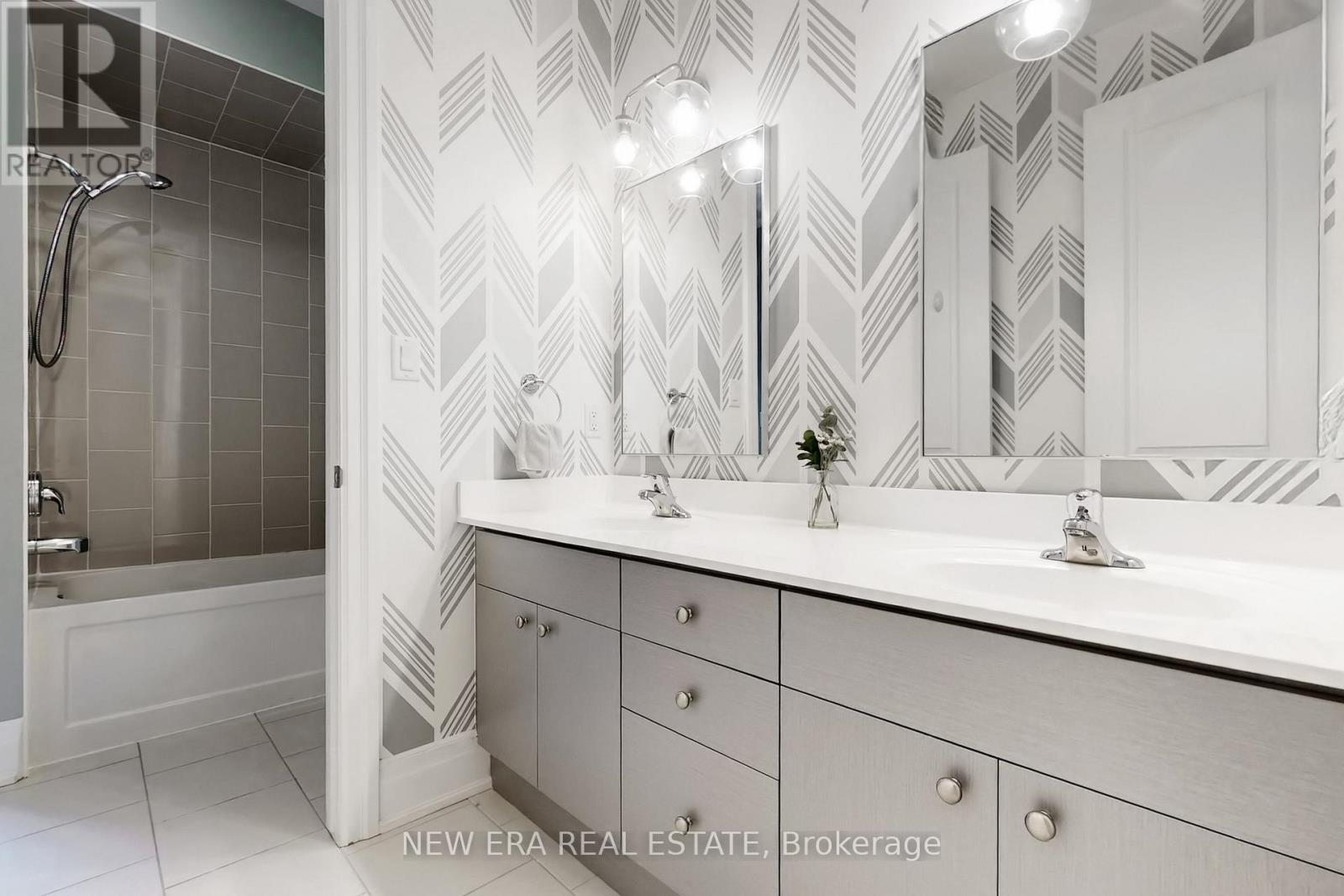 c12c08336e414fd58f7a602f0d91ef2d