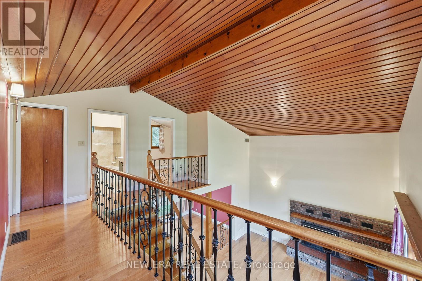 cee722c2efa9b783a0f96c0bbd0b8a0b