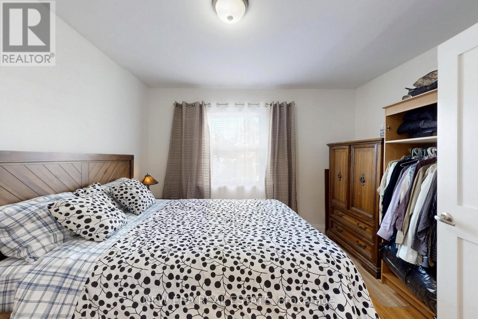 d6b7eeee217ffd55c09e8f36f1475f70