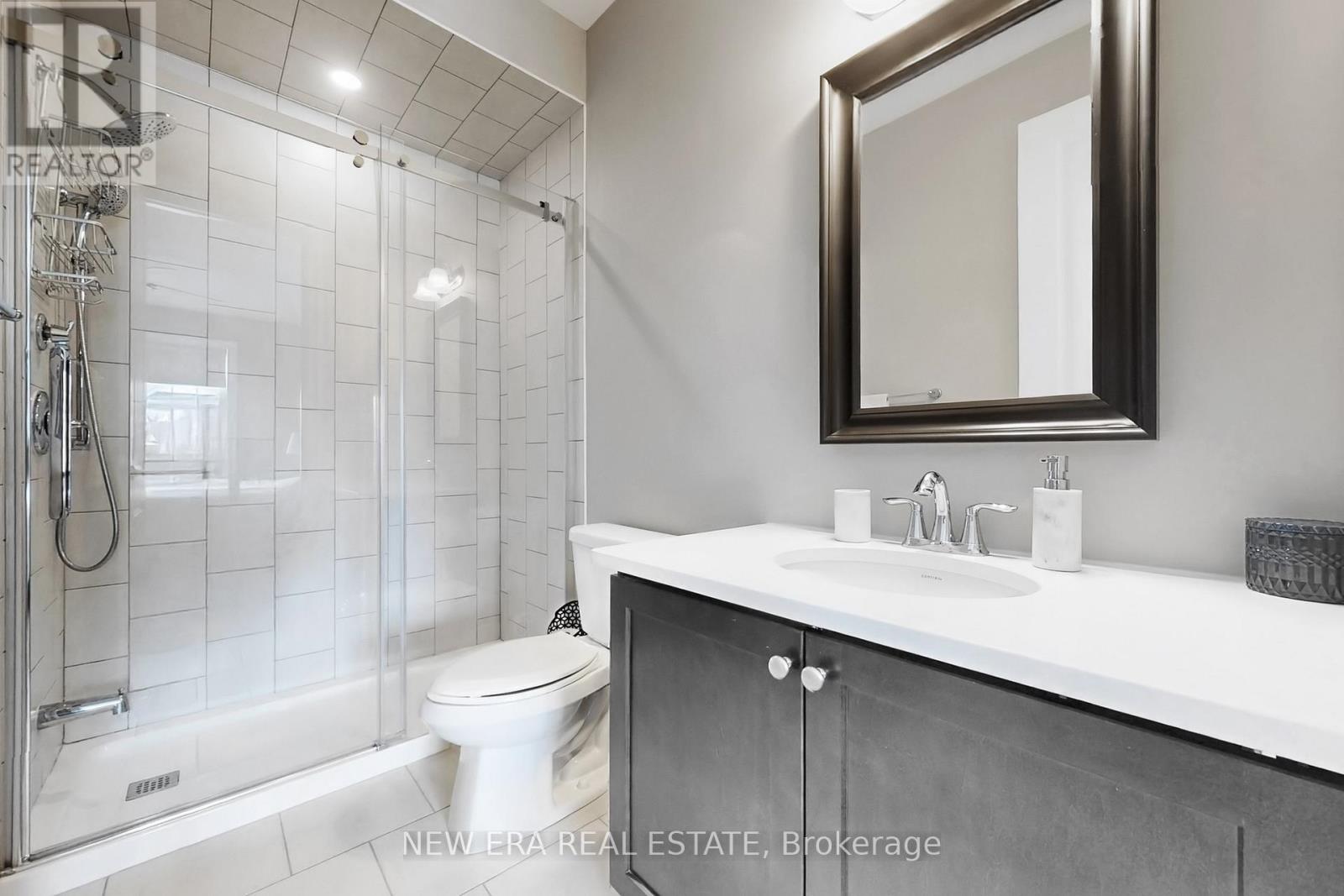 db05f0631156c1dfe80d49eeb5a7db96