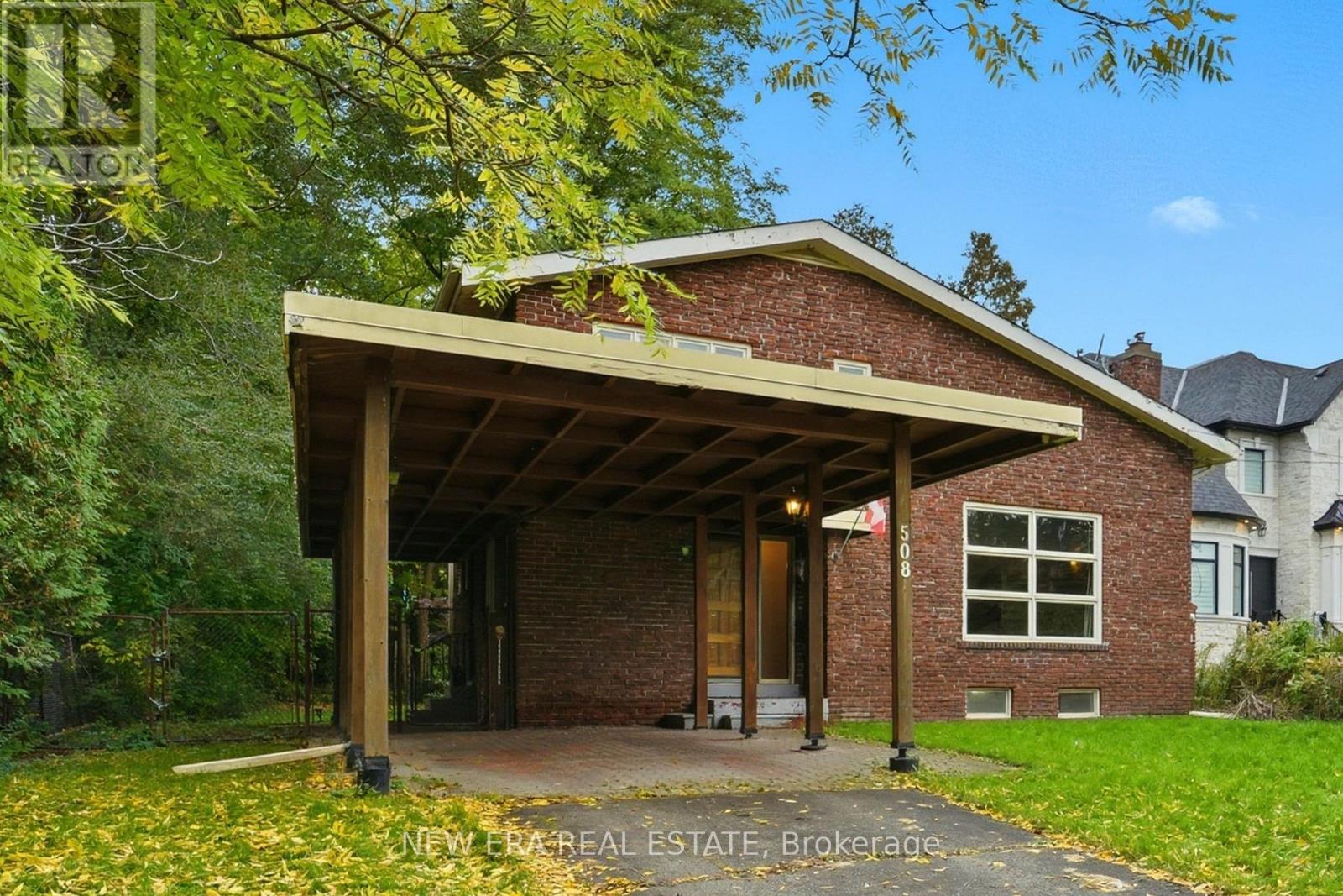 e4ccb02db6570b4d146679c9e5faec1f