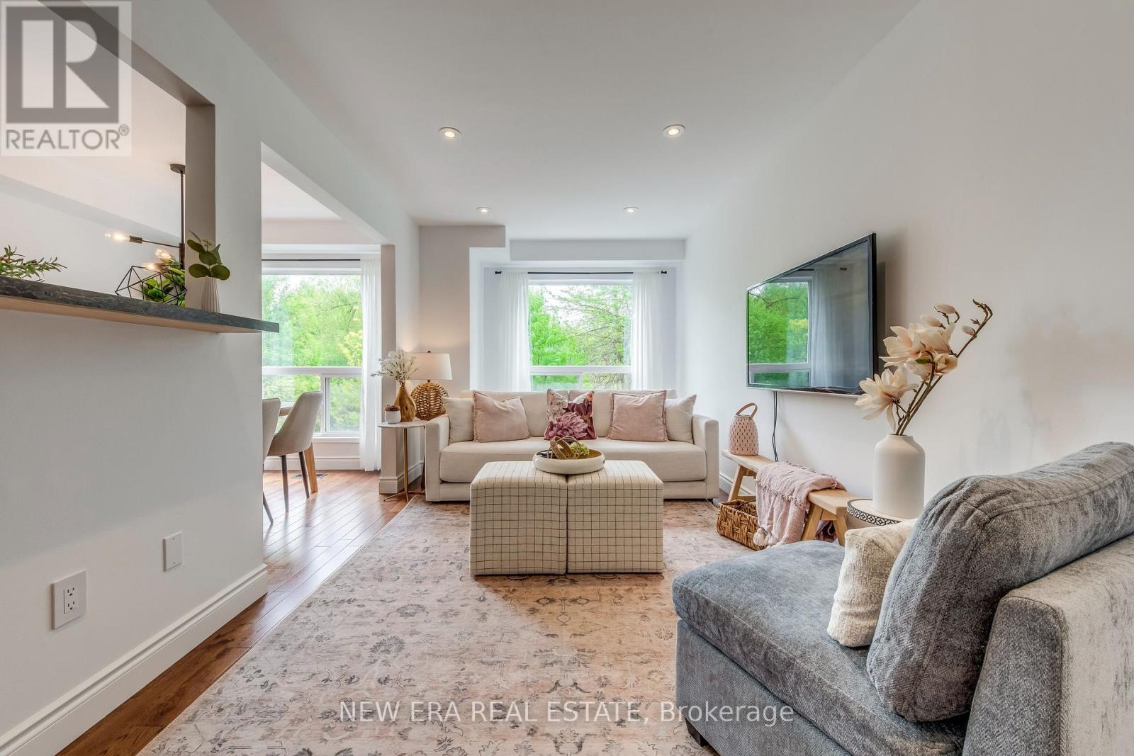 e65ab50debfdf5359049dad8f54b2f2e