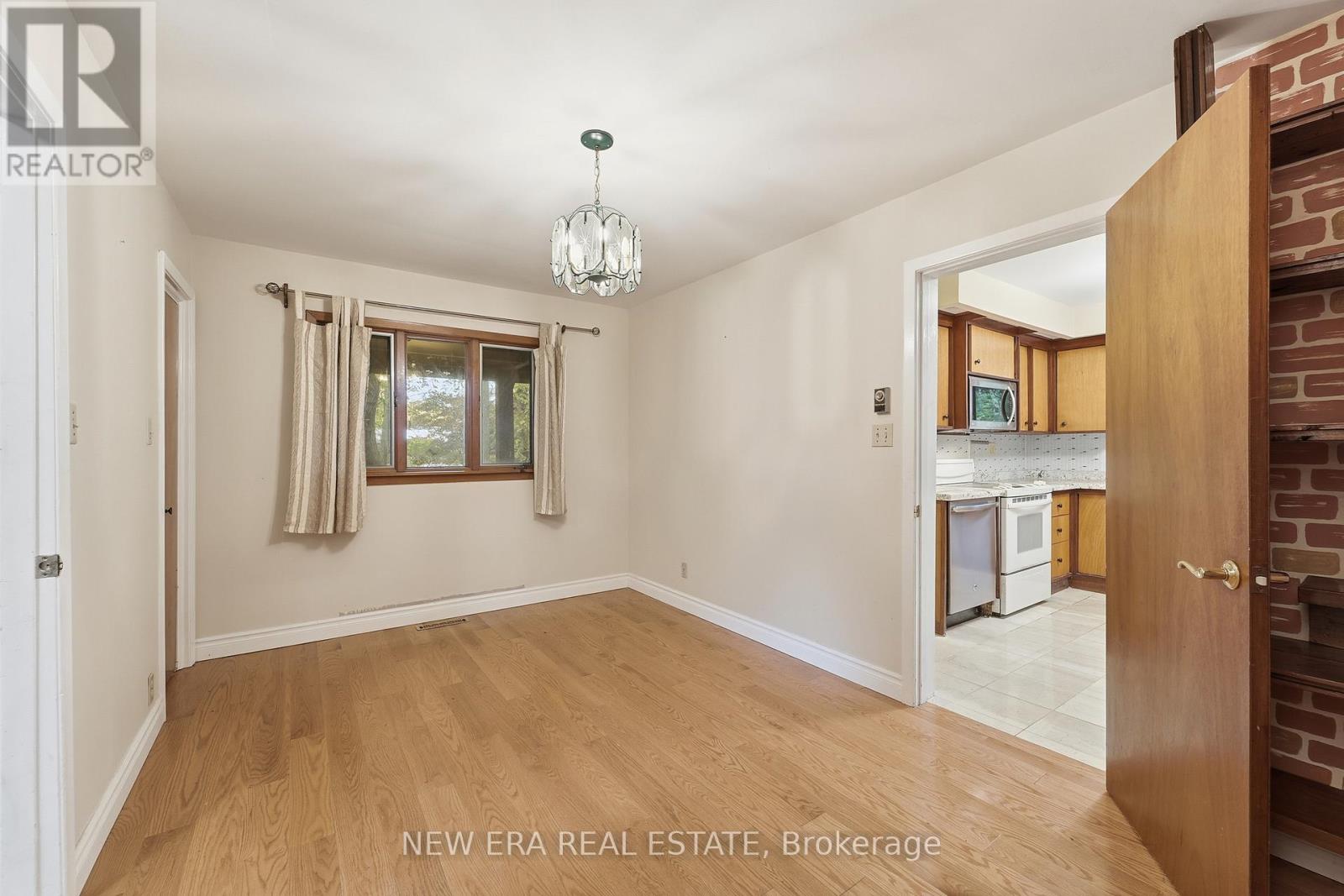 ea9d85ff7f33a4b017b32d2c3e18ac96