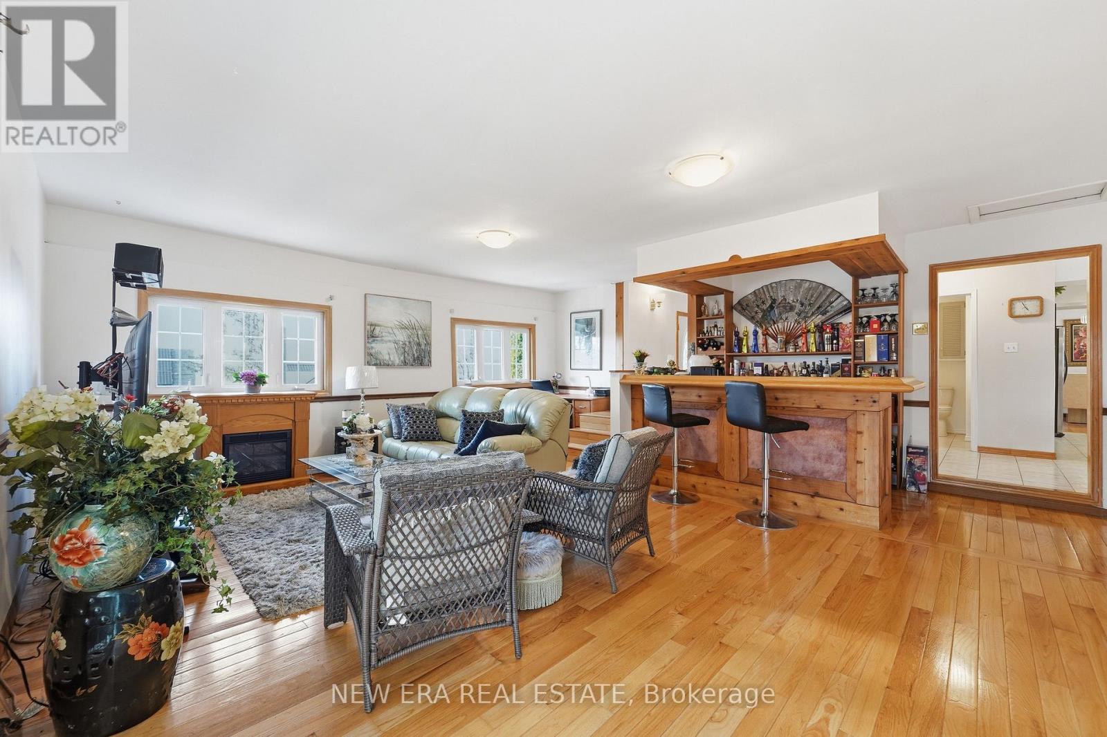 ee3f1c9089cd1ba5471c3e20095ba7e0