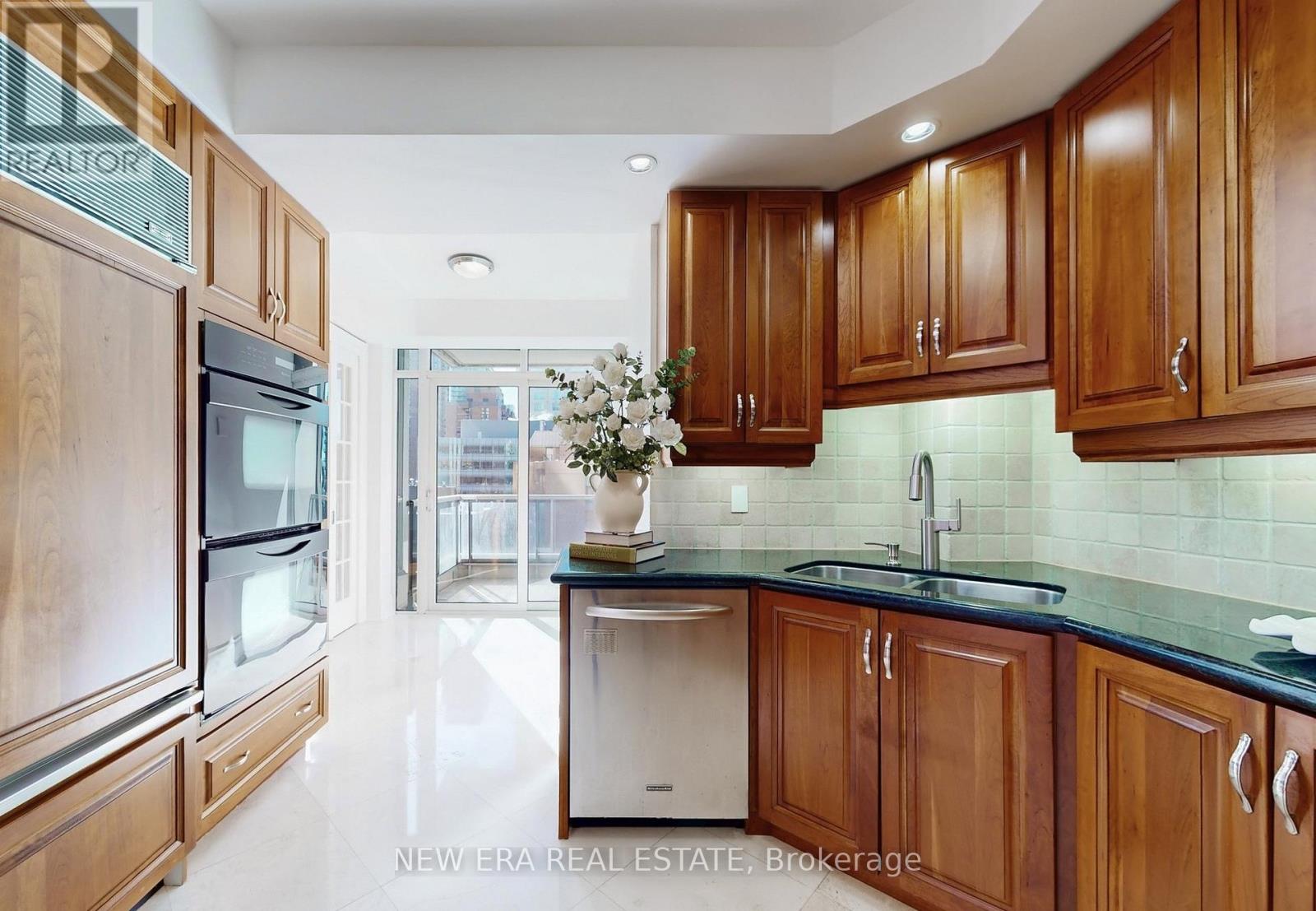 f8898c02c0f509591425fbad050de366