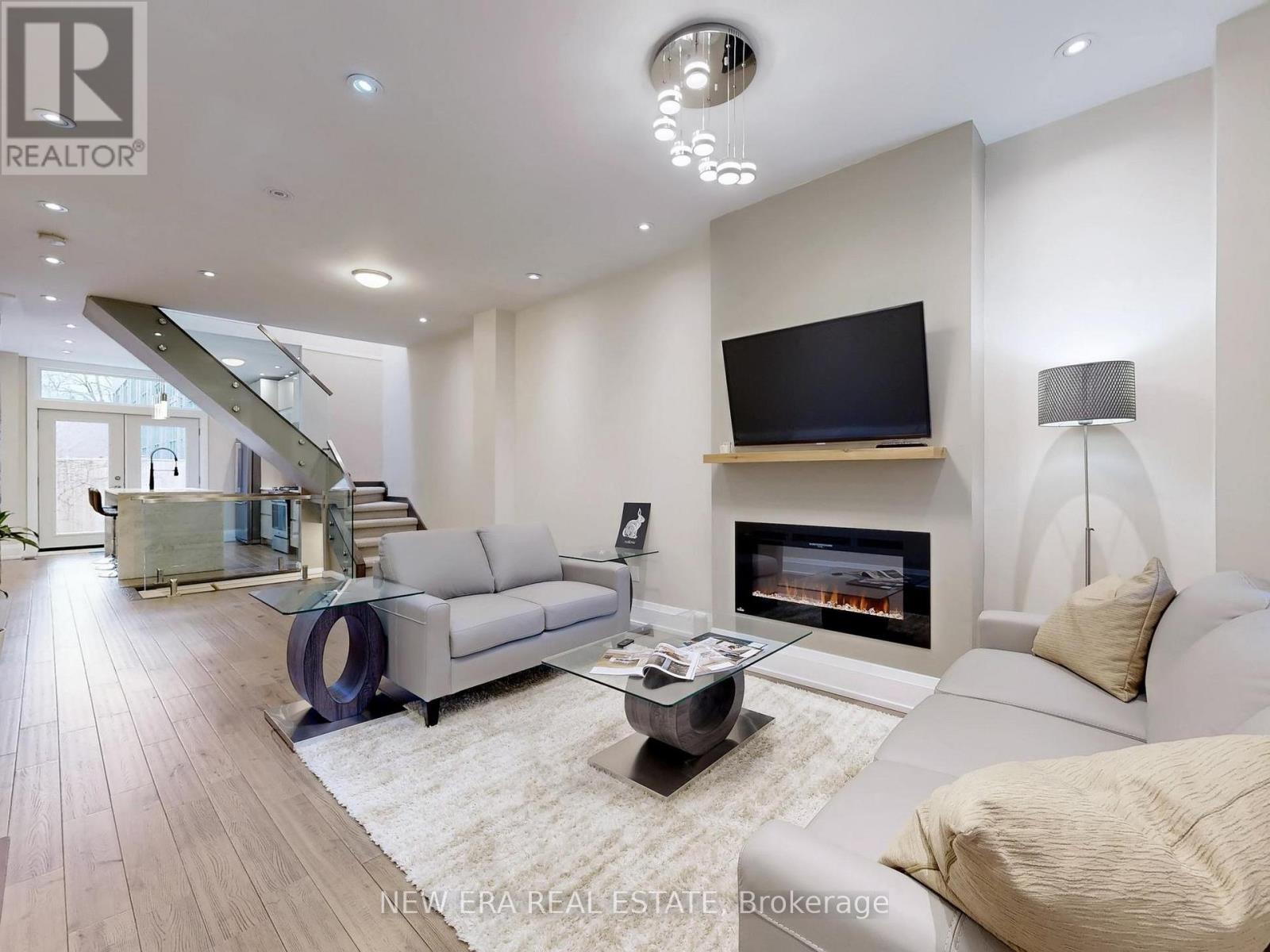 fb892eedc028cfd4da64abba8ee54cb8