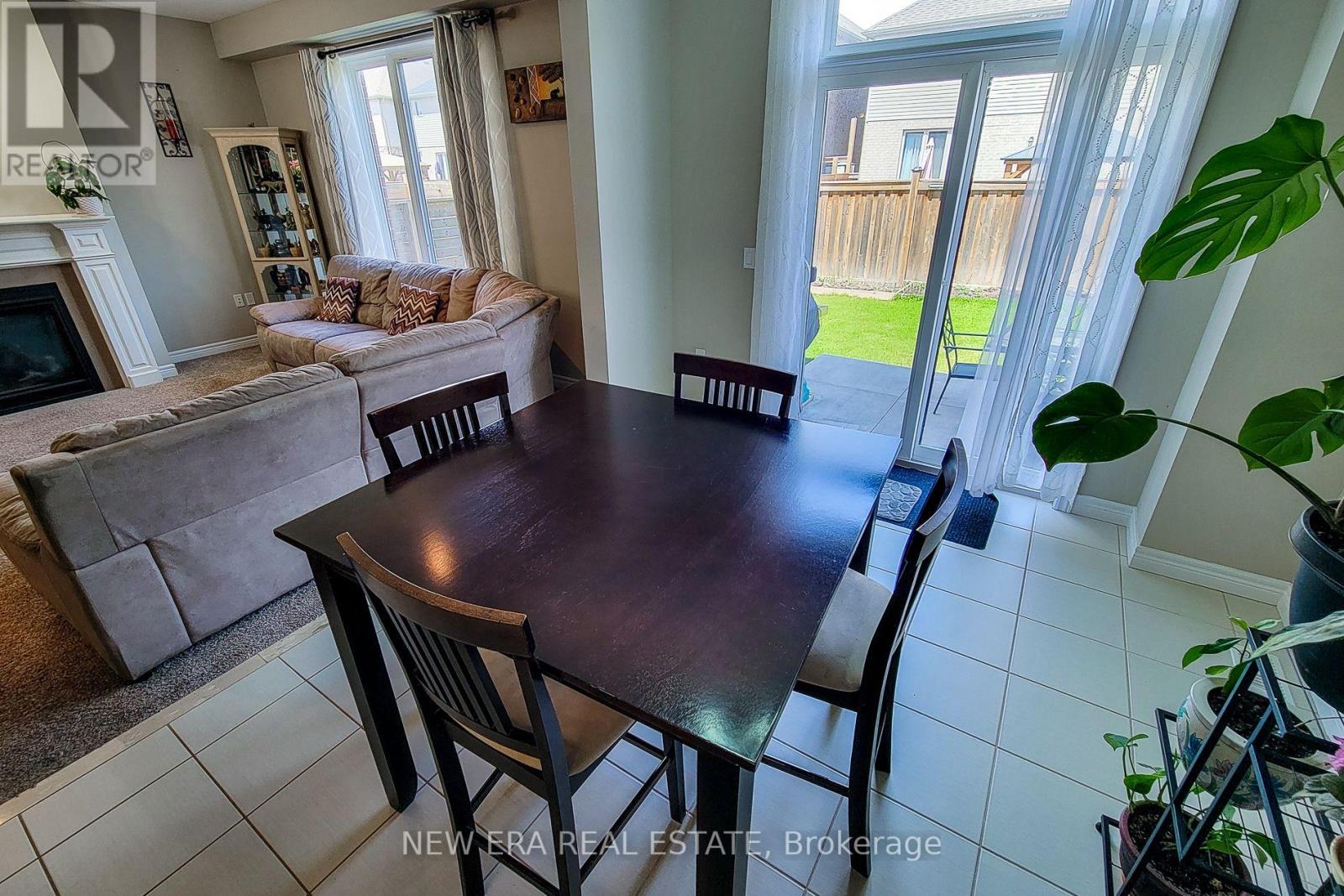 f2ba8d7d6b6785462918d28504402138