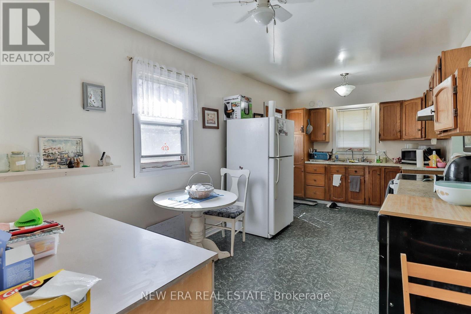 e13711754_31