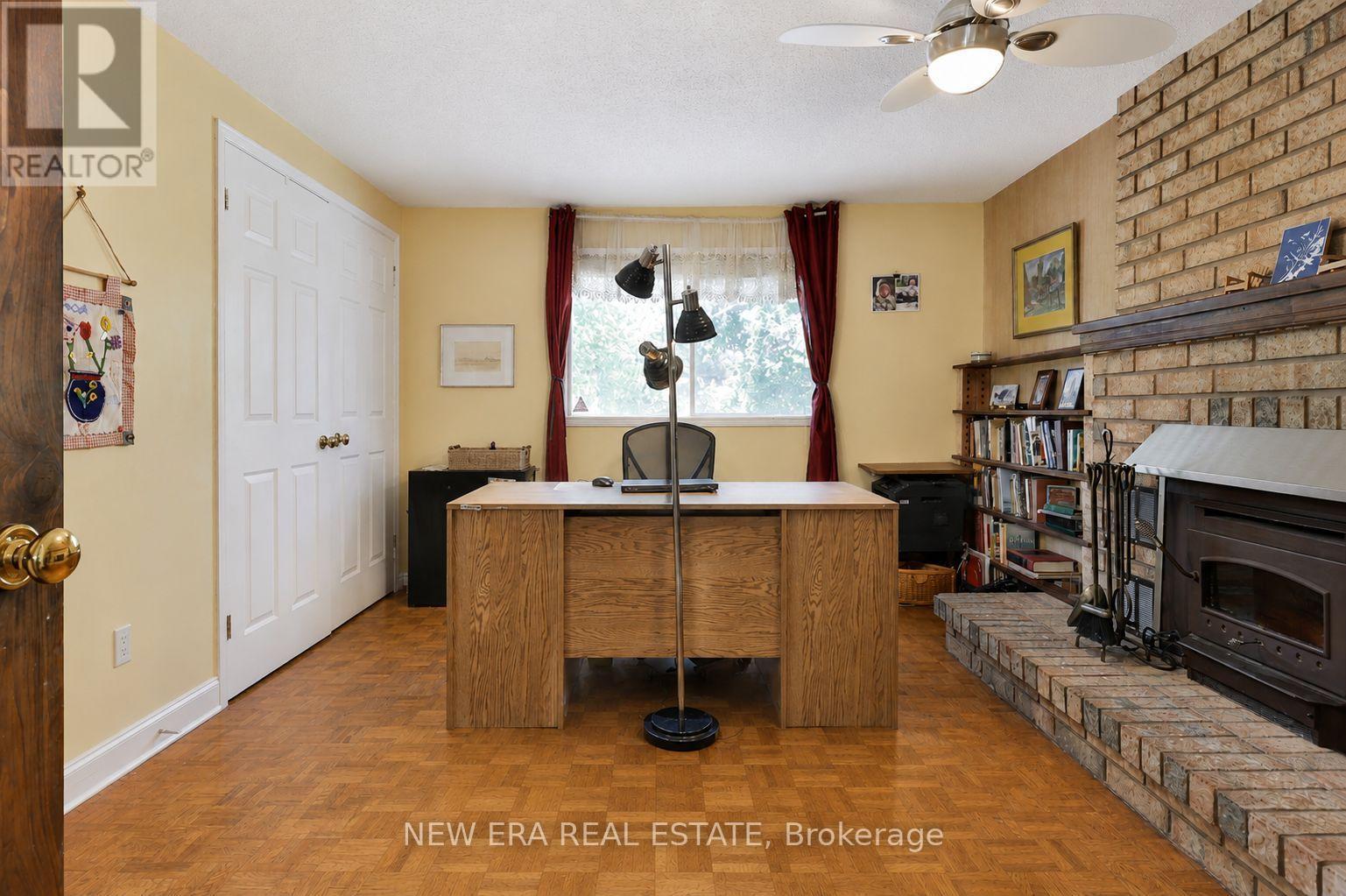 e13711924_22