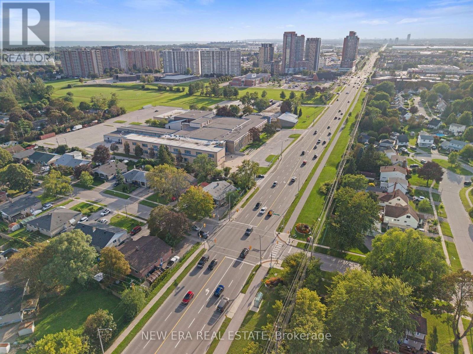 e13809310_42