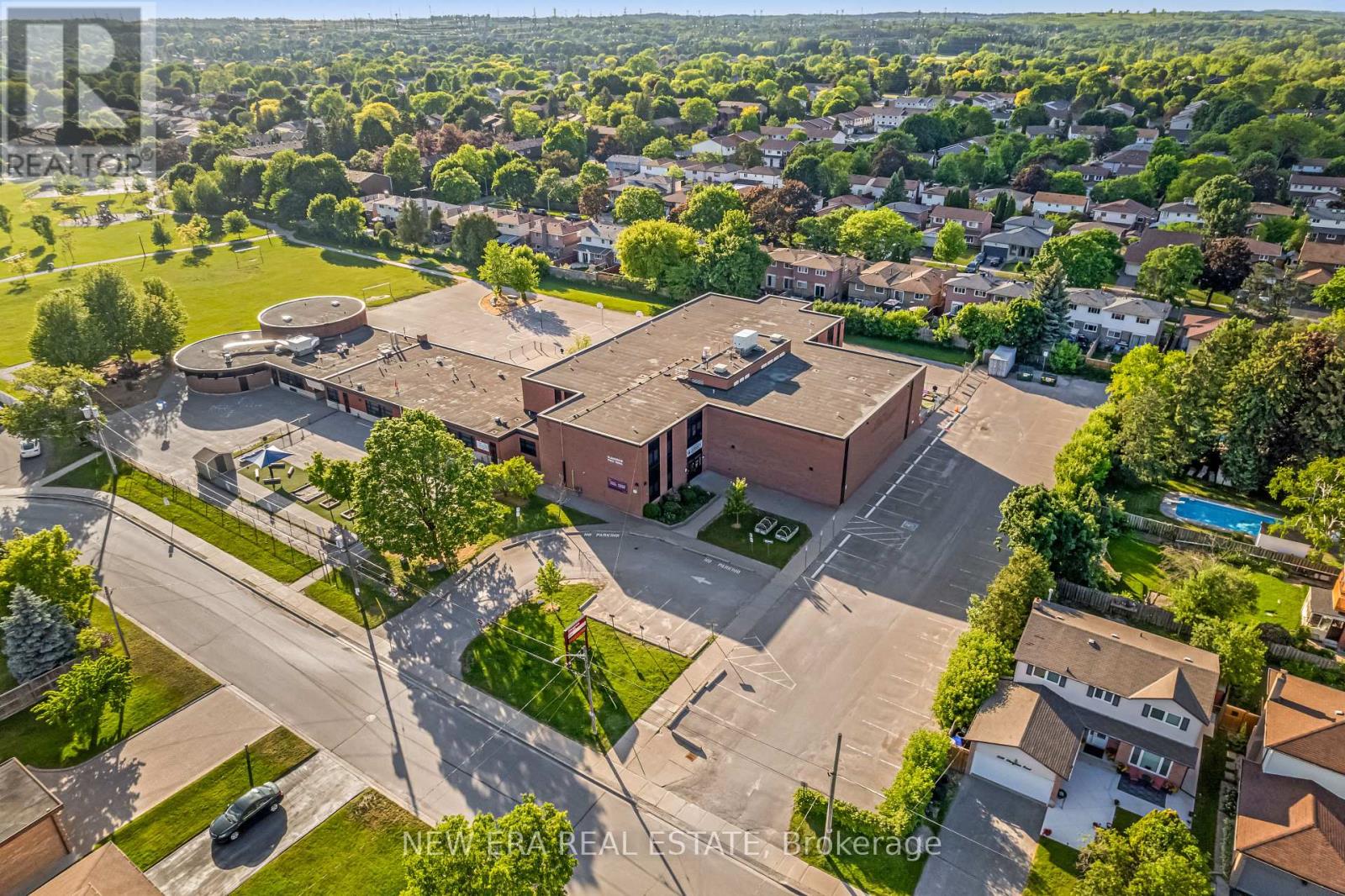 e13816136_26