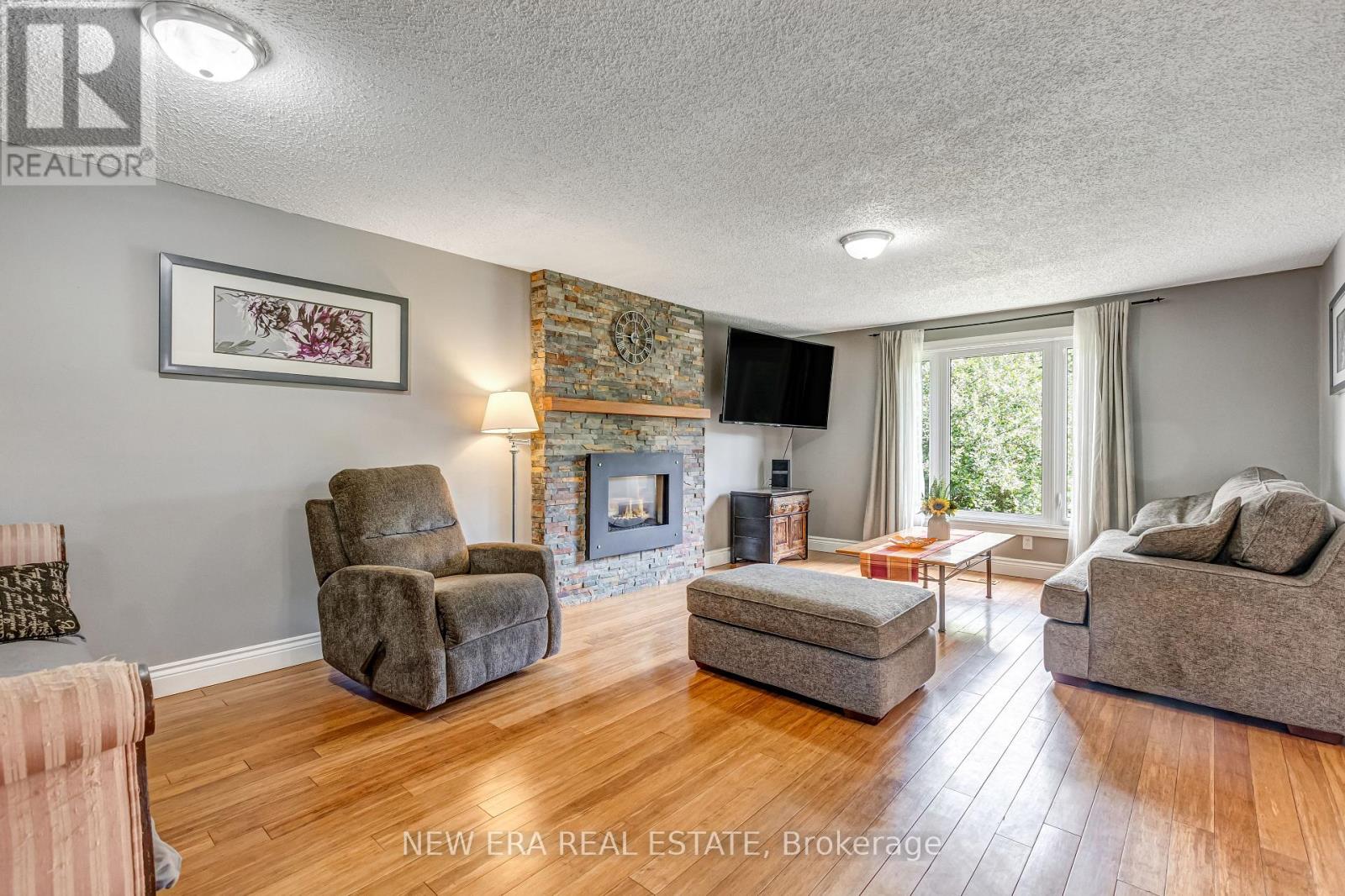 x13756700_13